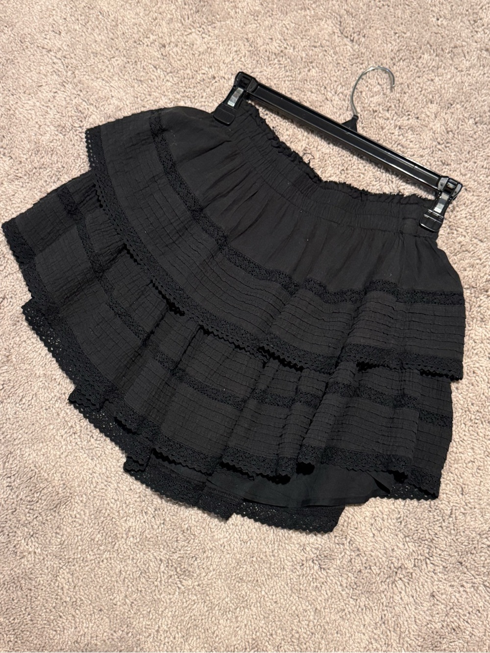 Aerie black ruffle mini skirt